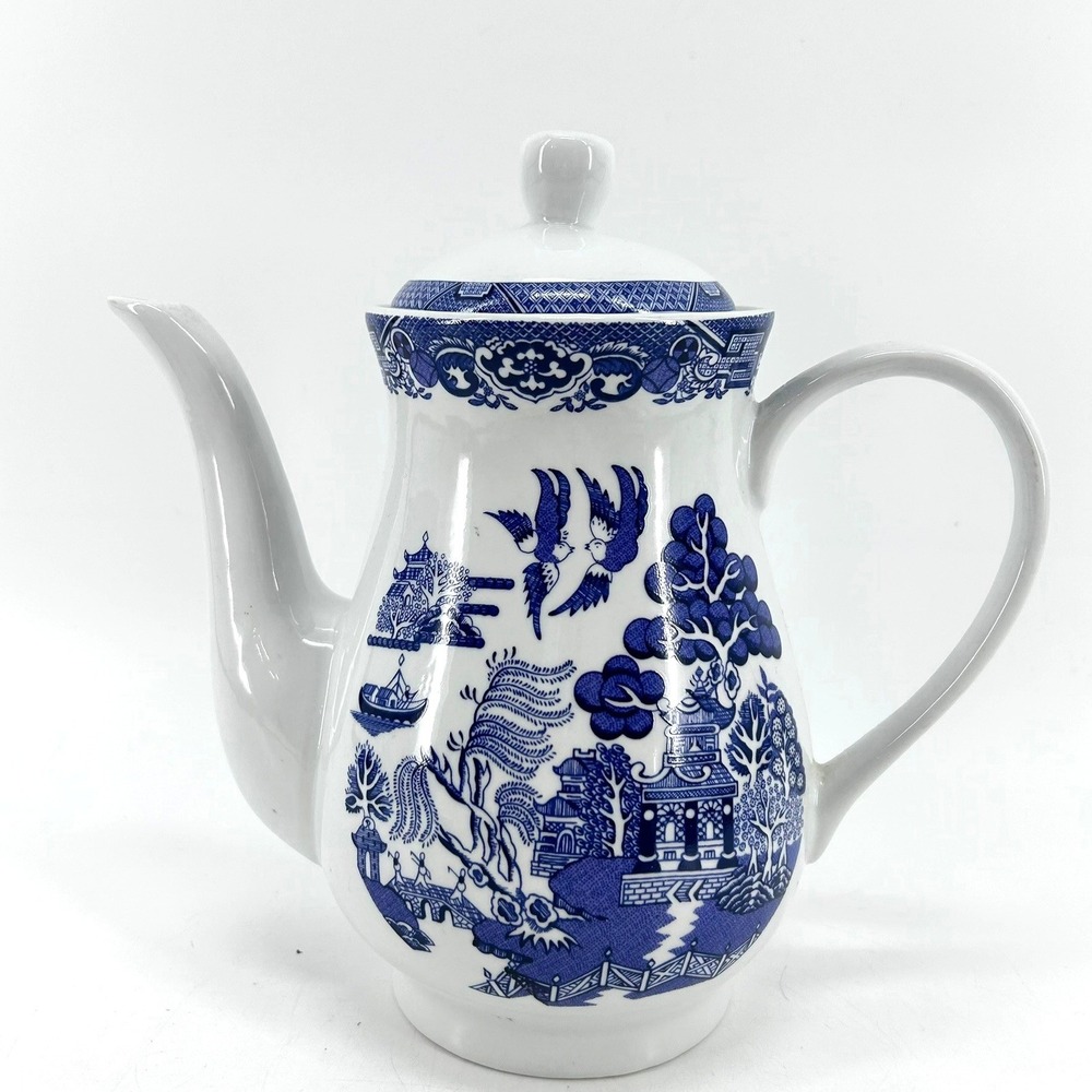 Royal Cuthbertson Blue Willow Teapot Coffee Pot Blue White Porcelain Pagoda